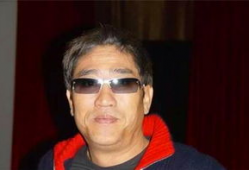 柯受良吃瓜看娱乐圈,吃瓜看娱乐圈，揭秘明星幕后故事